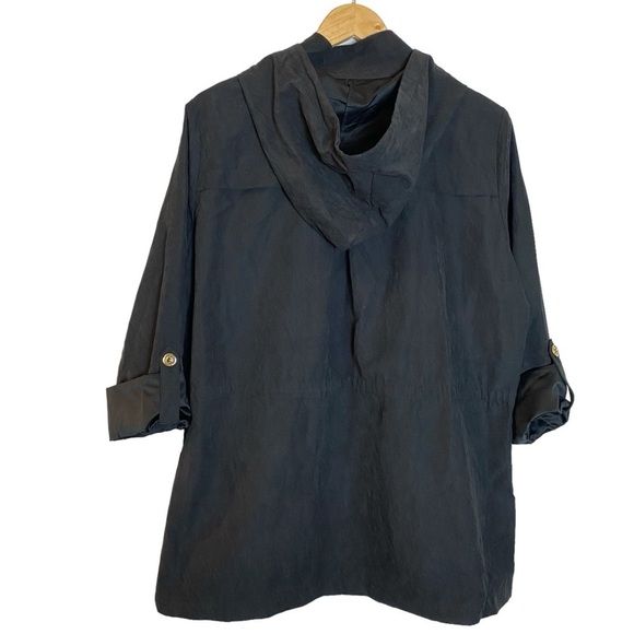 Sky Plus Women’s 2X Jacket Black Full Zip Hooded Roll Tab Sleeves Gold Detailing - Picture 6 of 14